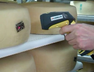 配備康耐視讀碼器的LABELYS系統(tǒng)用于