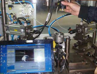 Checker能在狹小的空間內(nèi)實現(xiàn)卡環(huán)有無的檢